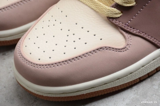 Mid Mauve SE DO7440-821 Dark Smoky (W) 1 DO7440-821 Jordan Pony  0316